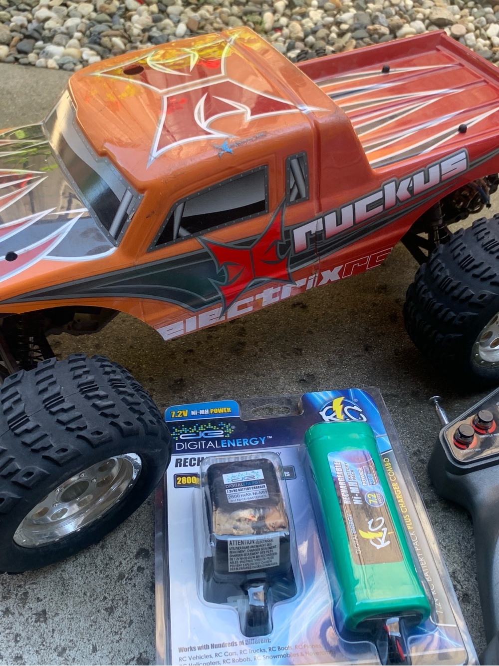 ECX RC Monster Truck with Rechargeable Battery Pack